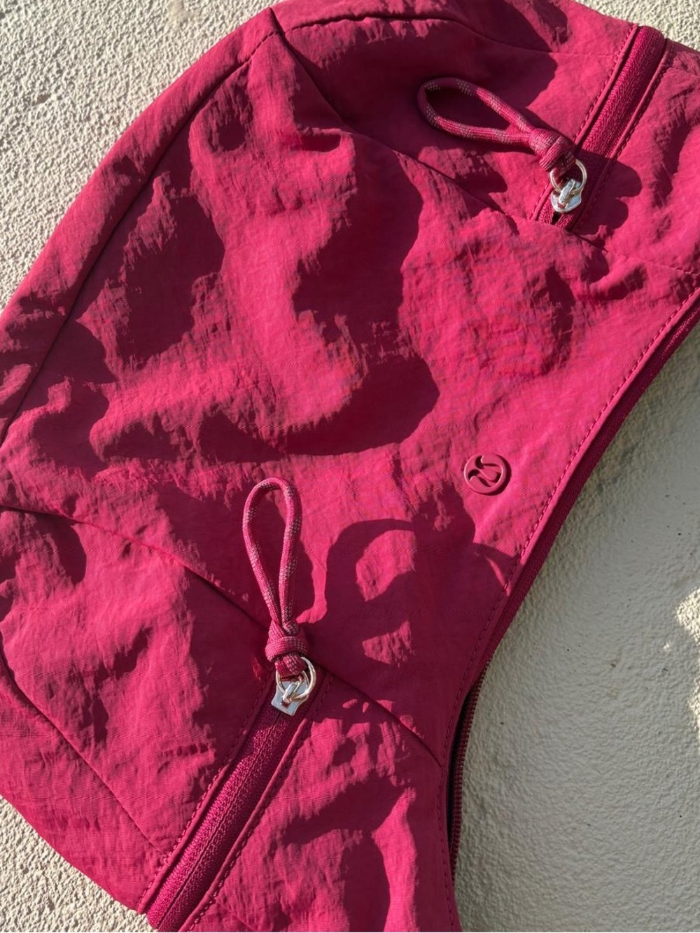 Lululemon Slouchy Sling Bag 6L Berry Rumble NWT $68 Crossbody - Picture 6 of 6